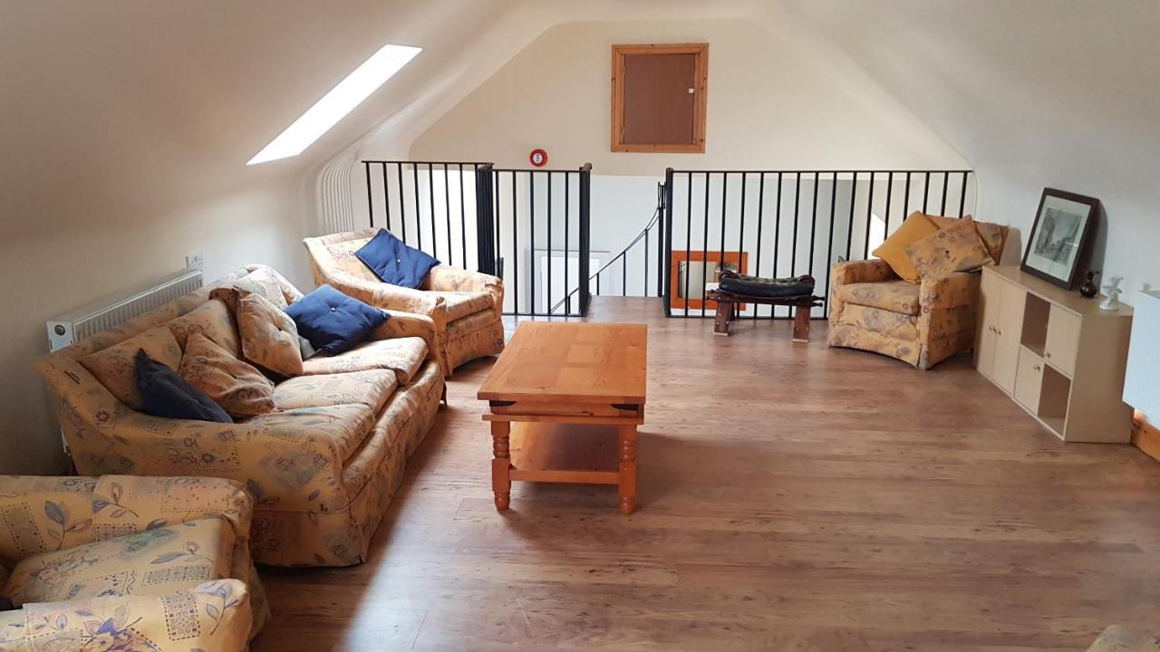 Apartment 3 Bedroom Banagher Town Centre ภายนอก รูปภาพ